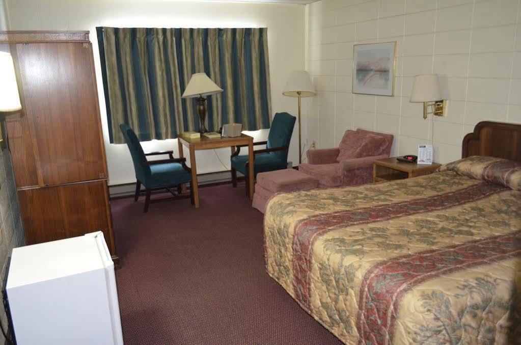 Grand Inn Fargo Buitenkant foto